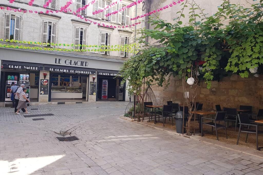 Apartament Superbe Loft T4 De 96 M2 Au Coeur Périgueux Zewnętrze zdjęcie